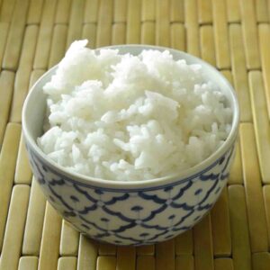 Hot plain rice in bowl